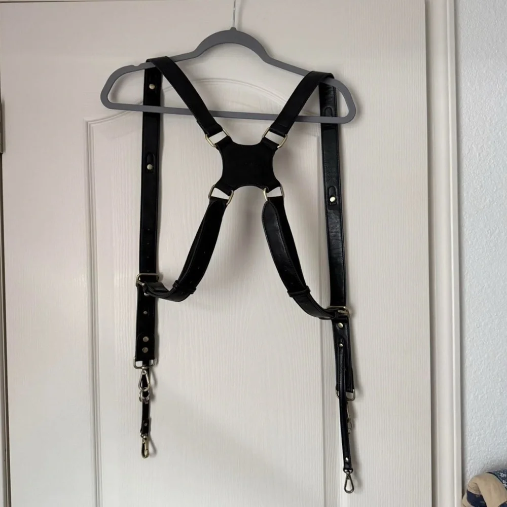 Black Dual Camera Harness